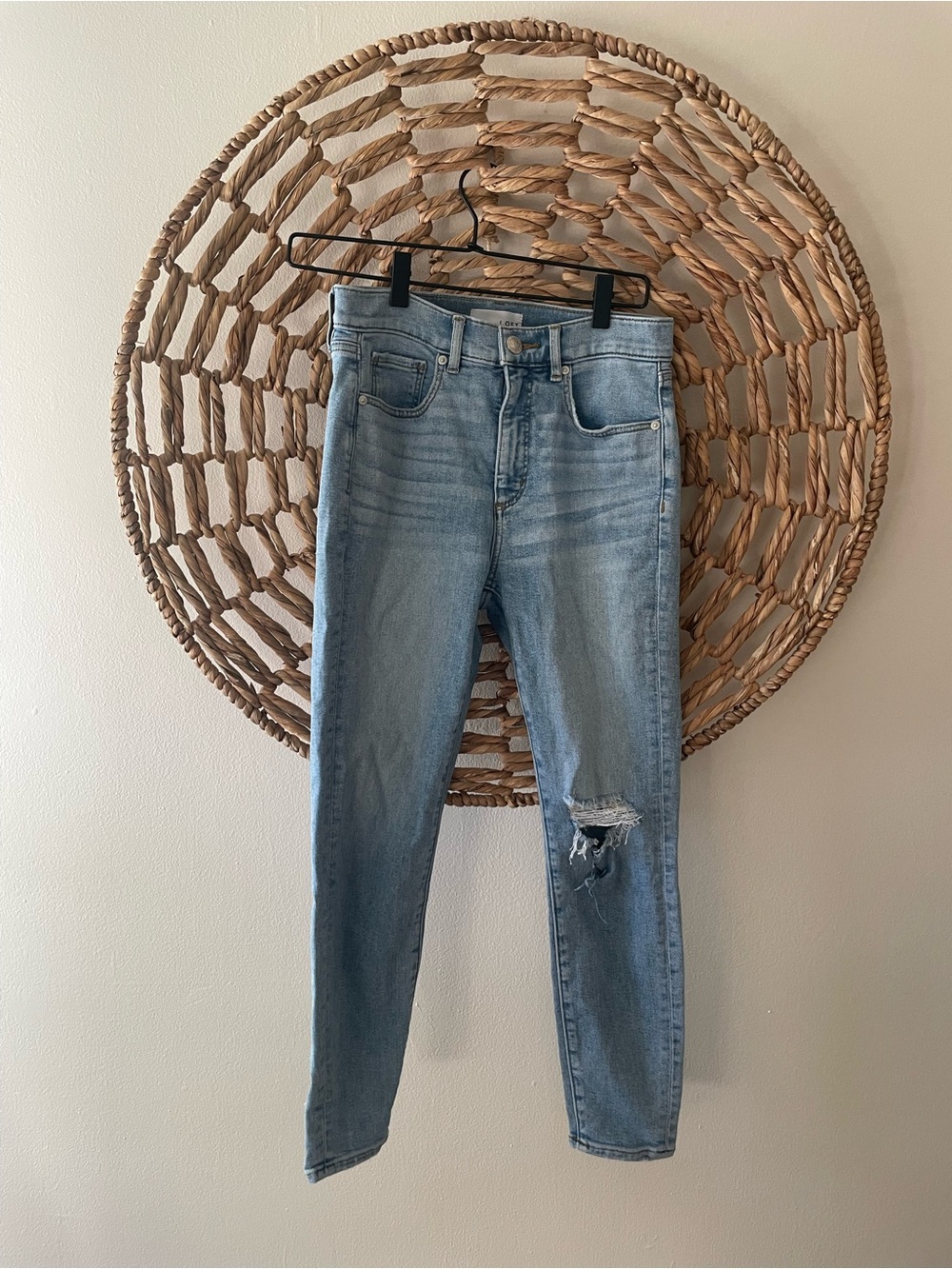 LOFT Light Blue Denim Jeans with Contrast Stitching - Picture 5 of 9